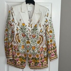 A Loves A Women’s Floral Fitted Button Front Long Sleeve Jacket: Ivory/Floral